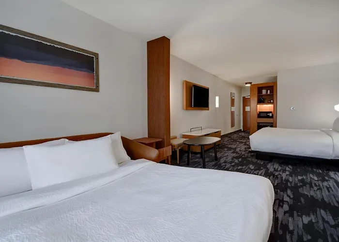 Top Hotels in West Thumb, Yellowstone's Hidden Gem