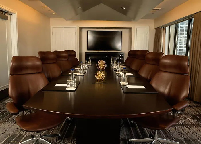 Best Hotels Downtown Chicago with Balcony Views