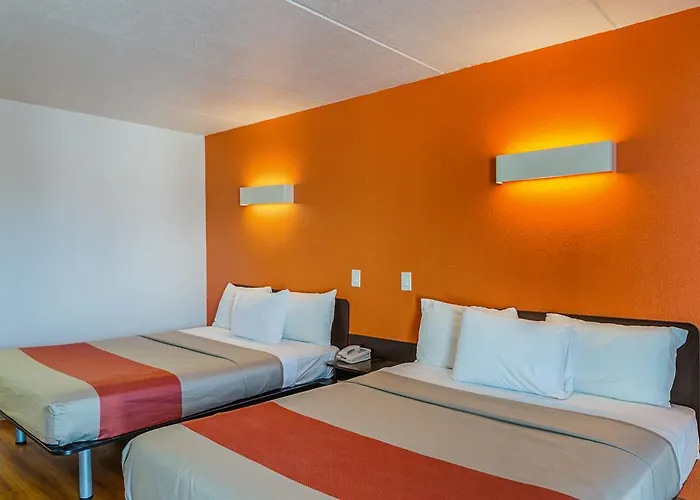 Best Hotels Near Cleveland Convention Center