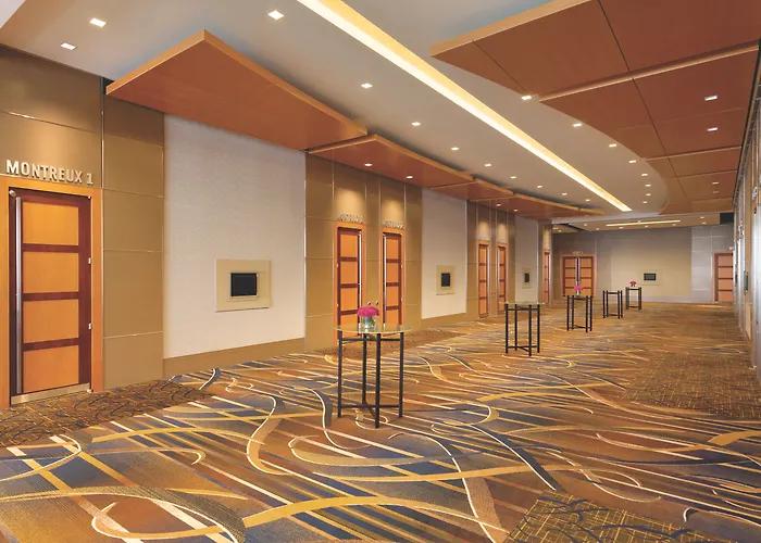 Top Hotels Near Chicago Union Station Amtrak