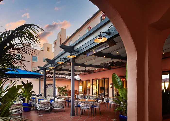 Top Beachfront Hotels on Beach San Diego